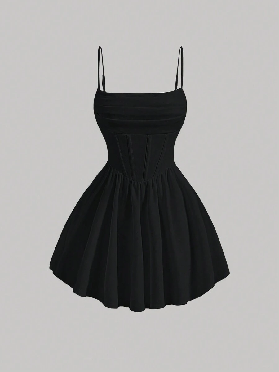 Luna — Robe Courte Évasée Chic