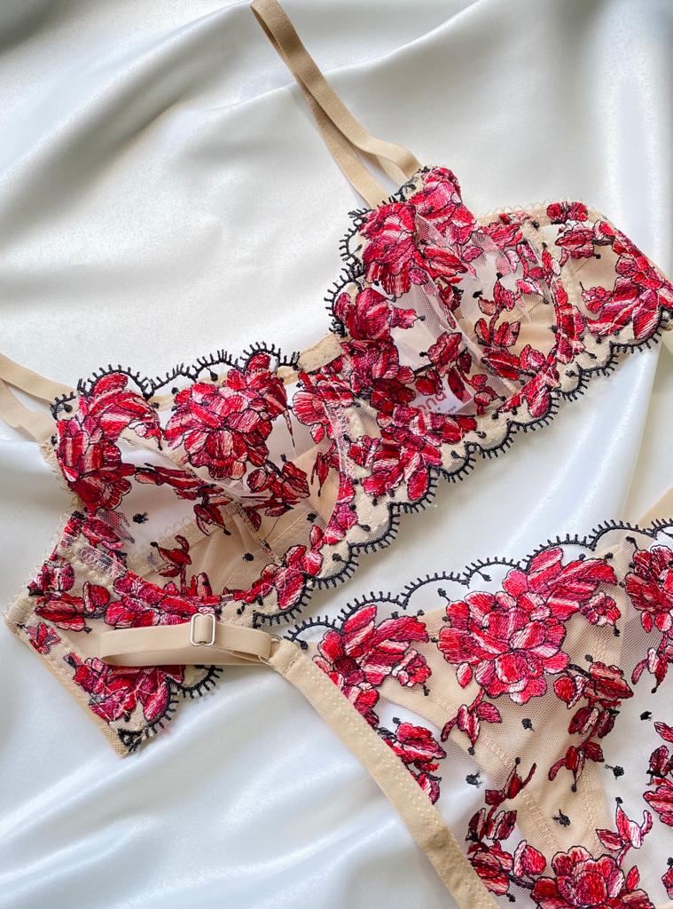 Ensemble Lingerie Florale Rouge A-133
